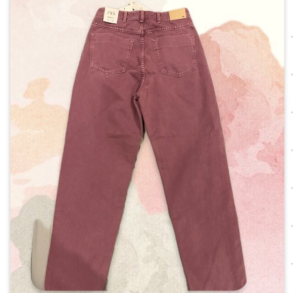 NWT Zara Mom Fit Jeans Plum US4 - Picture 2 of 3